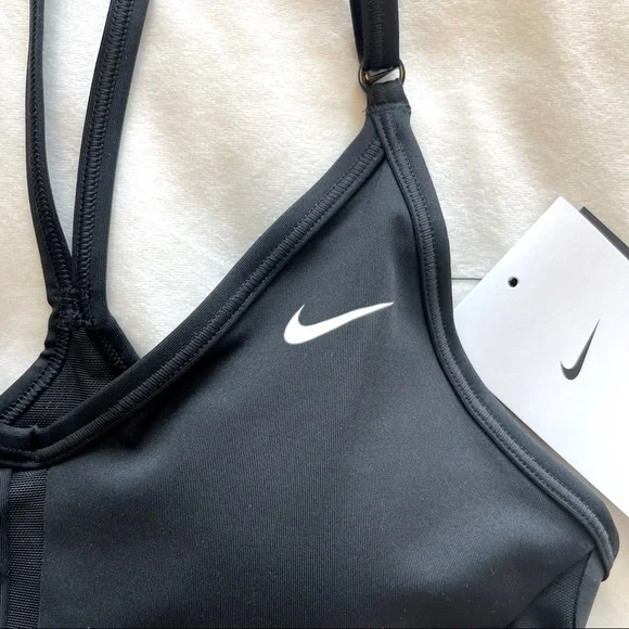 NIKE Dri-FIT Indy Women's Light-Support Padded U-Neck Sports Bra Size Medium - Picture 3 of 12